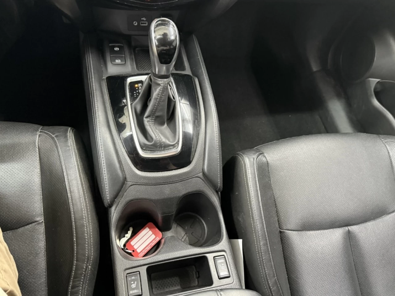 2020 Nissan Qashqai SL AWD CUIR TOIT NAV **APPROUVÉ À 99.9%** Main Image