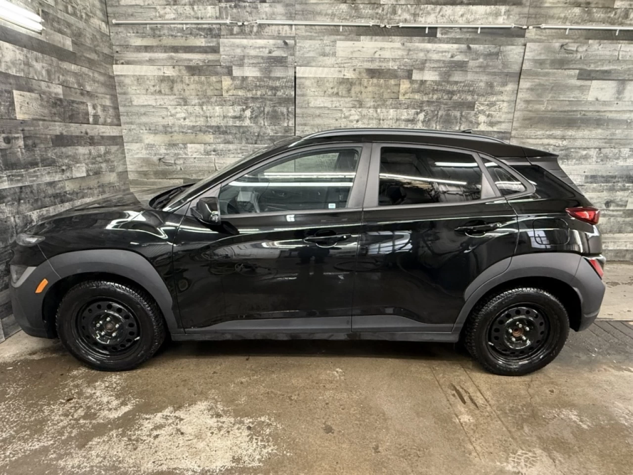 2022 Hyundai Kona Essential CAM DE RECUL BLUETOOTH **APPROUVÉ À 99.9 Image principale