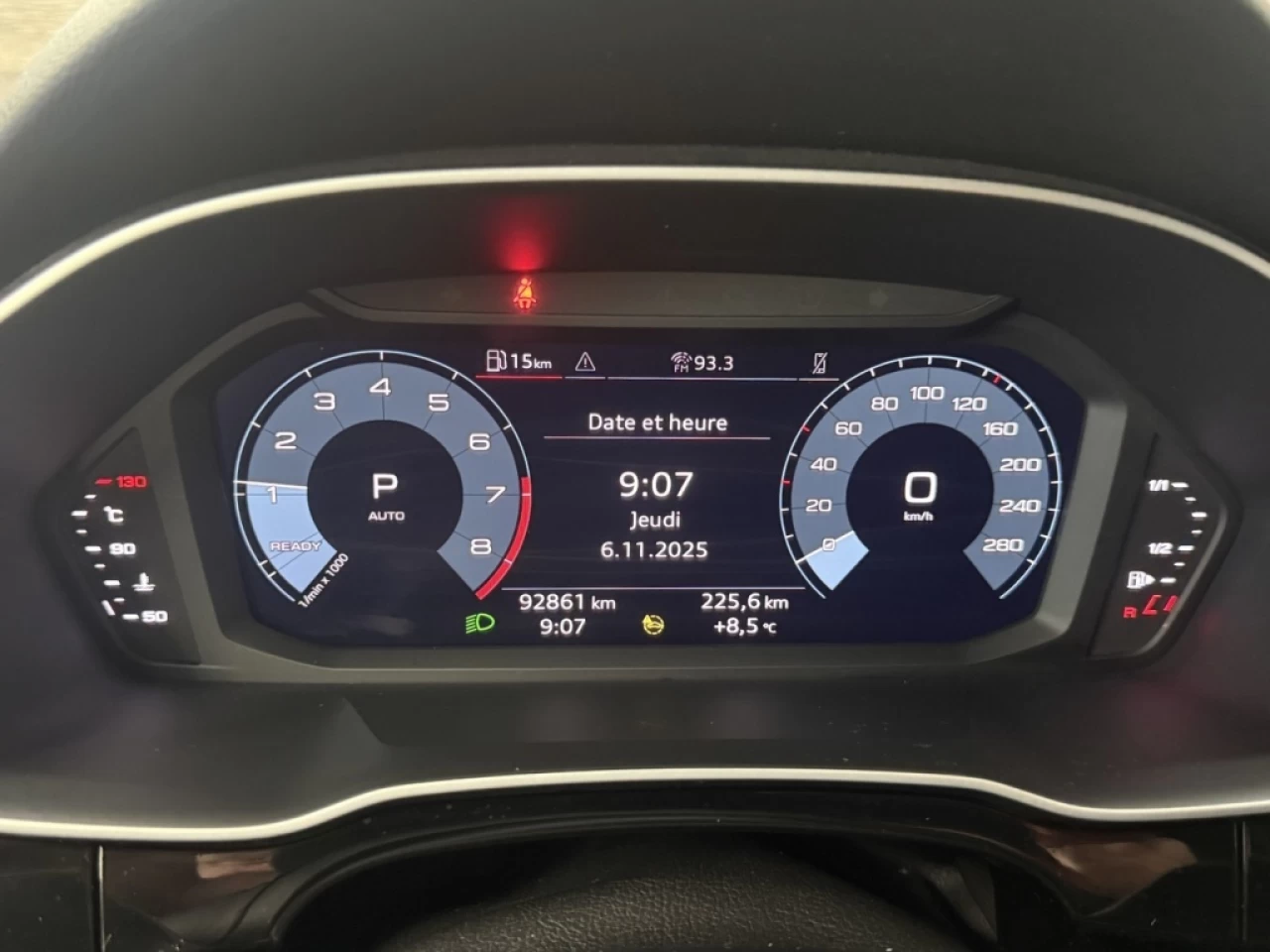 2022 Audi Q3 Komfort AWD TOIT CAM DE RECUL **APPROUVÉ À 99.9%** Image principale