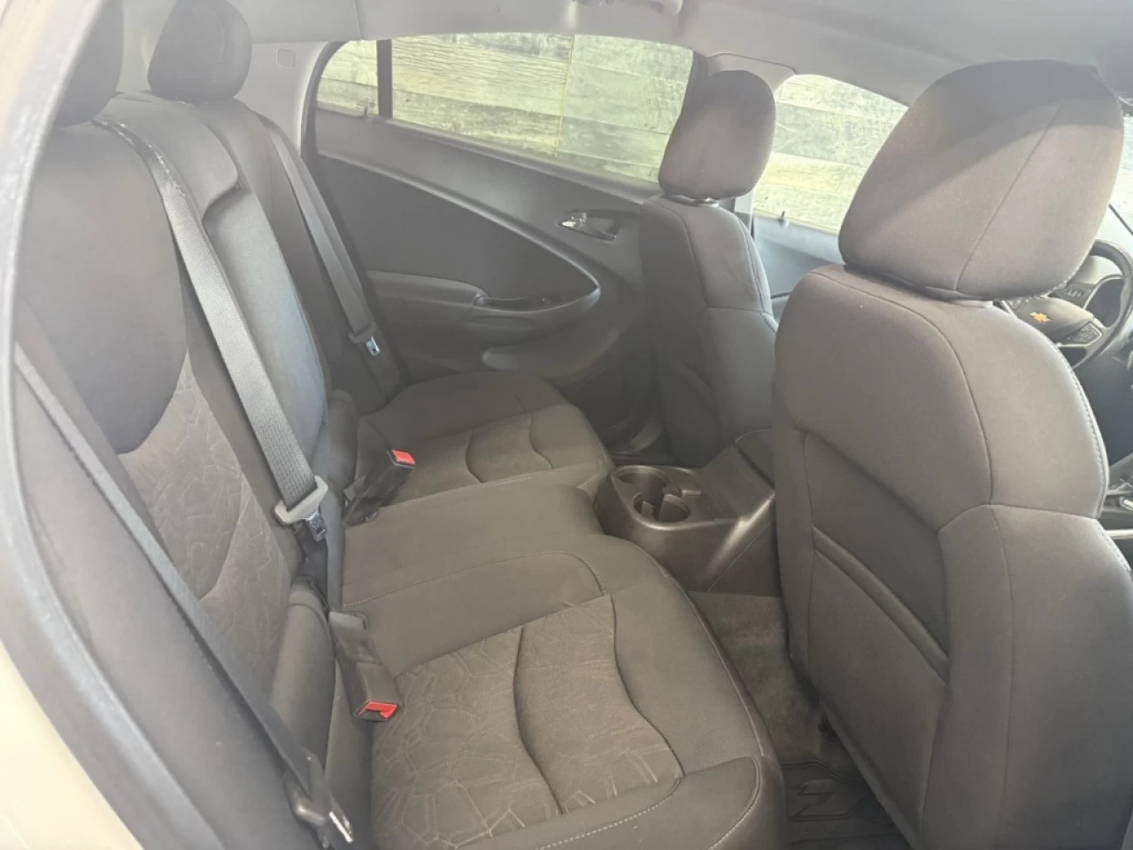 2018 Chevrolet Volt LT AUTO BLUETOOTH **APPROUVÉ À 99.9%** Image principale