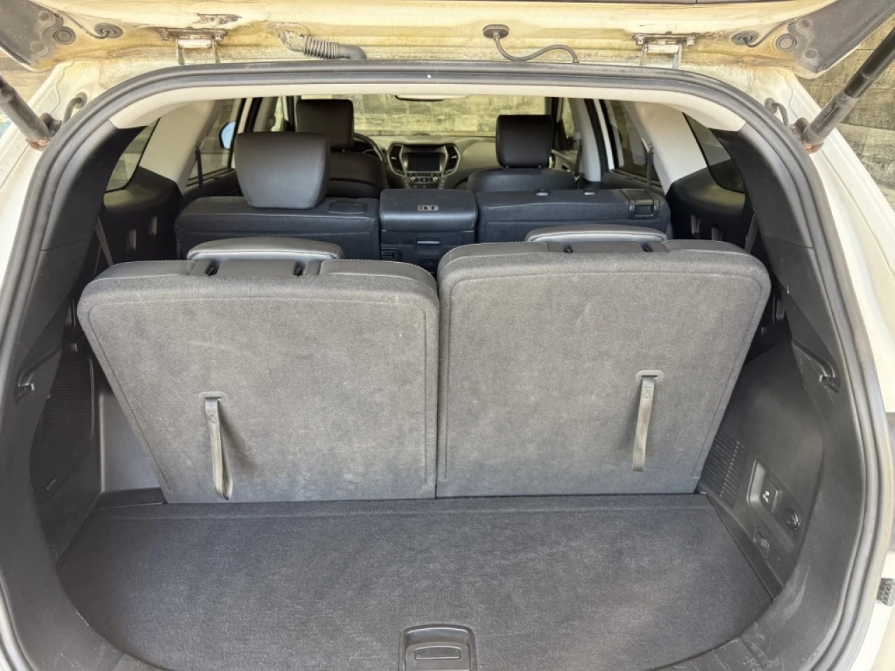 2017 Hyundai Santa Fe XL Luxury AWD 7 PASS CUIR NAV TOIT **APPROUVÉ À 99.9% Image principale