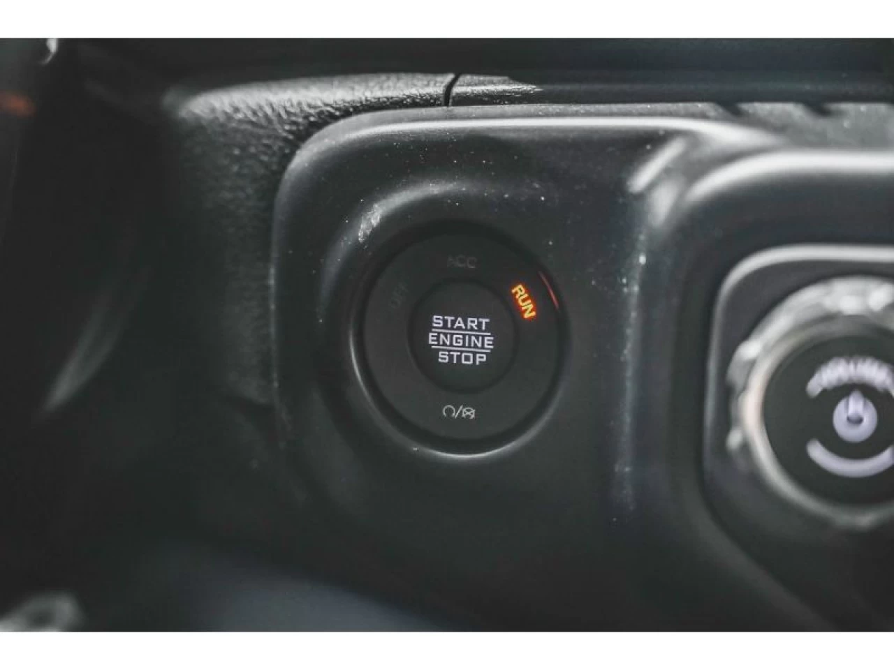 2021 Jeep Wrangler 4XE Unlimited Sahara 4x4 Image principale