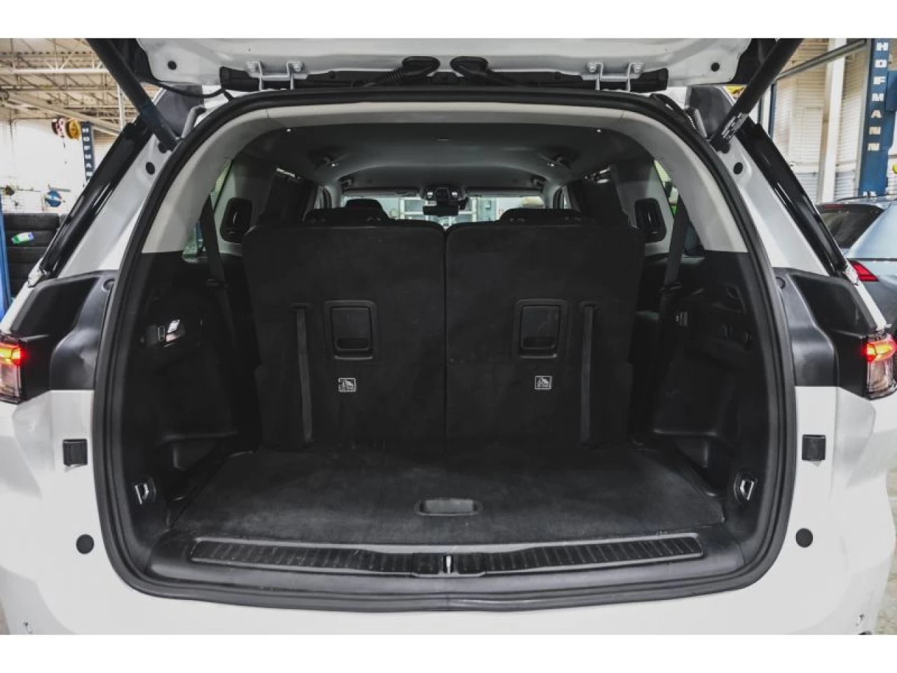 2023 Jeep Grand Cherokee L Limited 4x4 LUXURY TECH GROUP Image principale