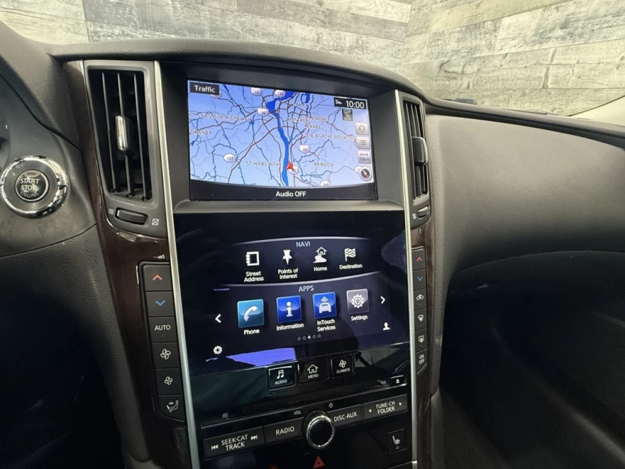 2016 Infiniti Q50 3.0t AWD TOIT CUIR **APPROUVÉ À 99.9%** Image principale