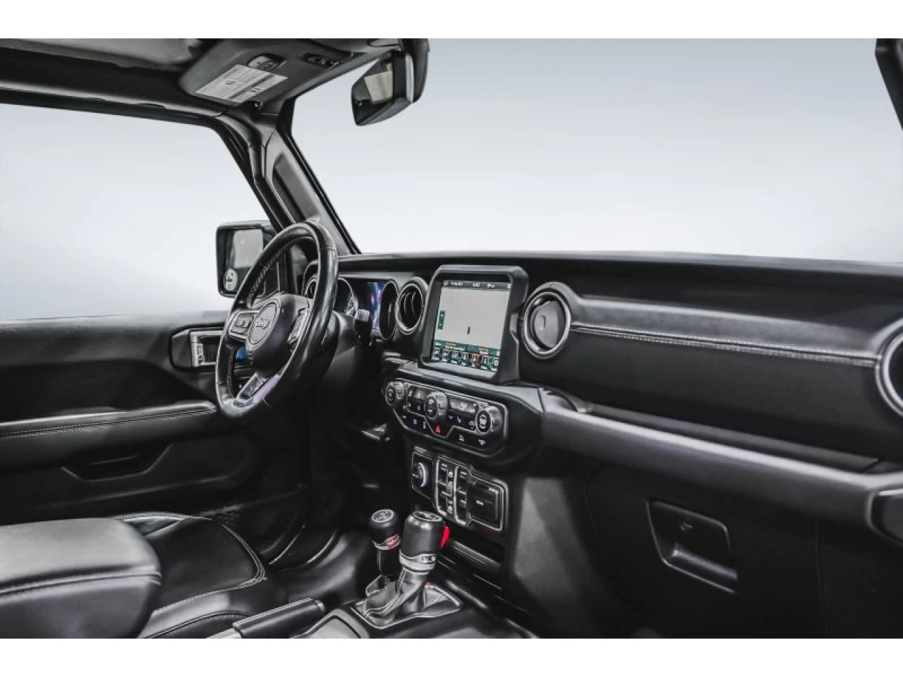 2021 Jeep Wrangler 4XE Unlimited Sahara 4x4 Image principale