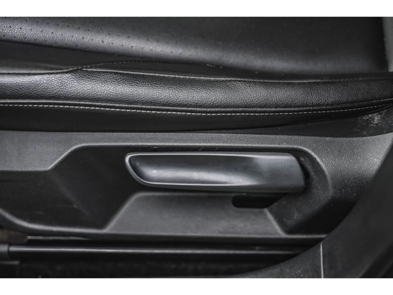 2021 Volkswagen Jetta Highline CUIR TOIT OUVRANT Image principale