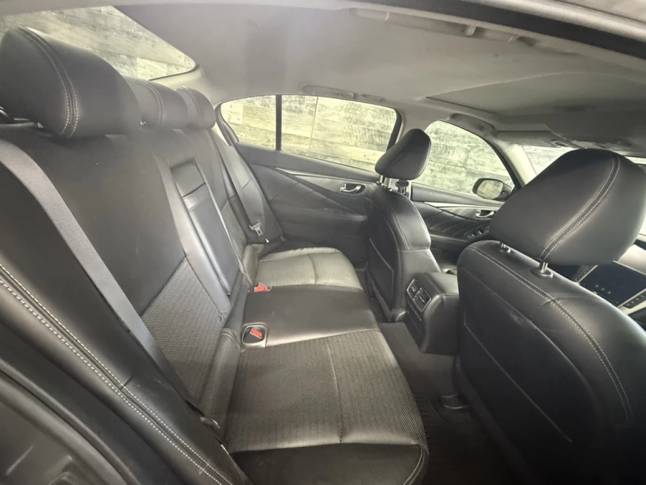 2016 Infiniti Q50 3.0t AWD NAV CUIR TOIT S,CHAUFFANT**APPROUVÉE 99,9 Image principale