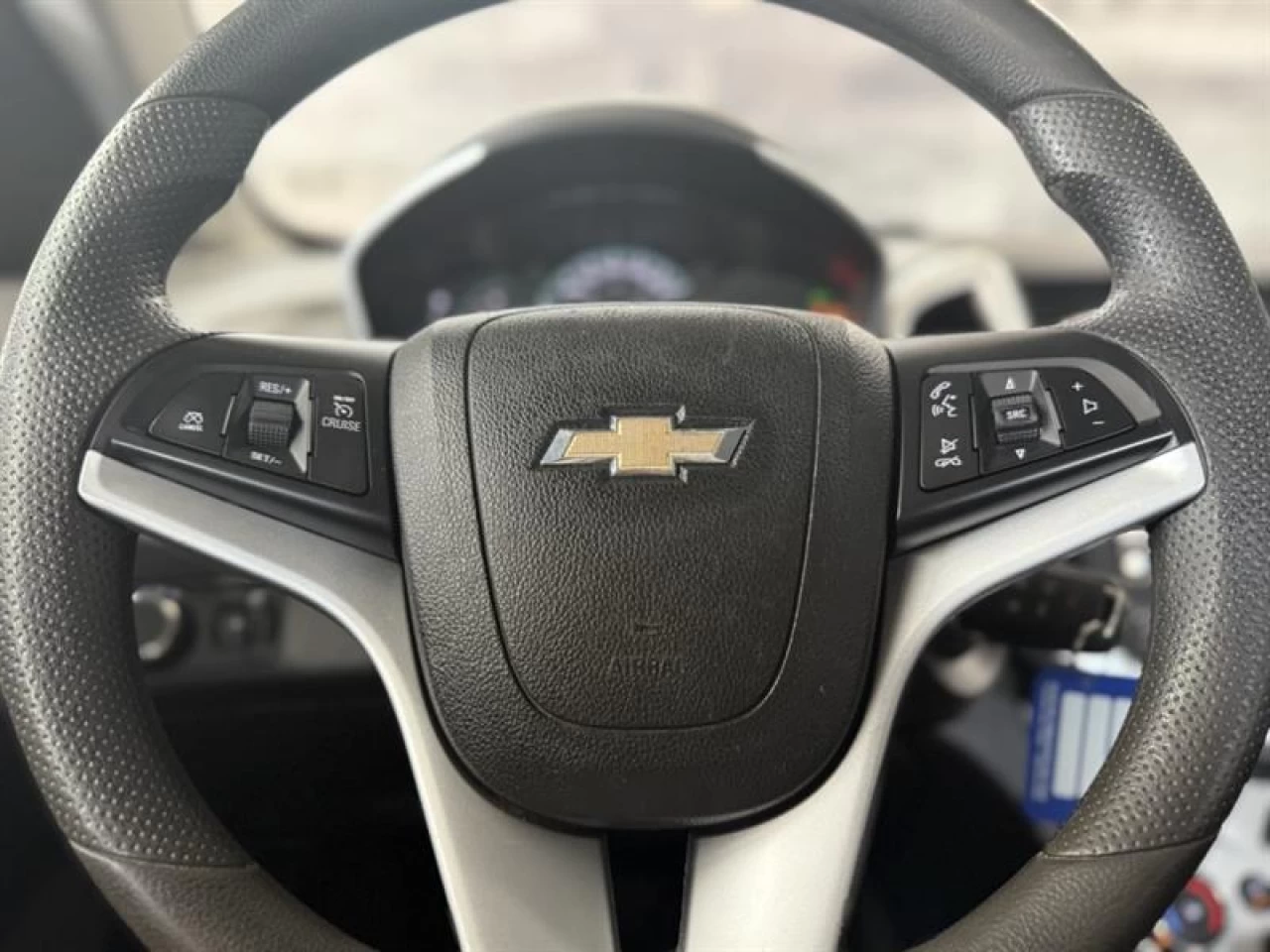 2018 Chevrolet Sonic LT Image principale