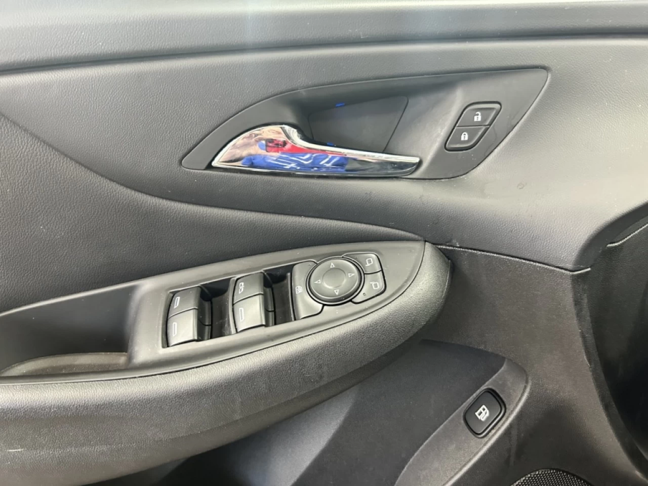 2019 Chevrolet Volt LT HYBRID **APPROUVÉ À 99.9%** Image principale