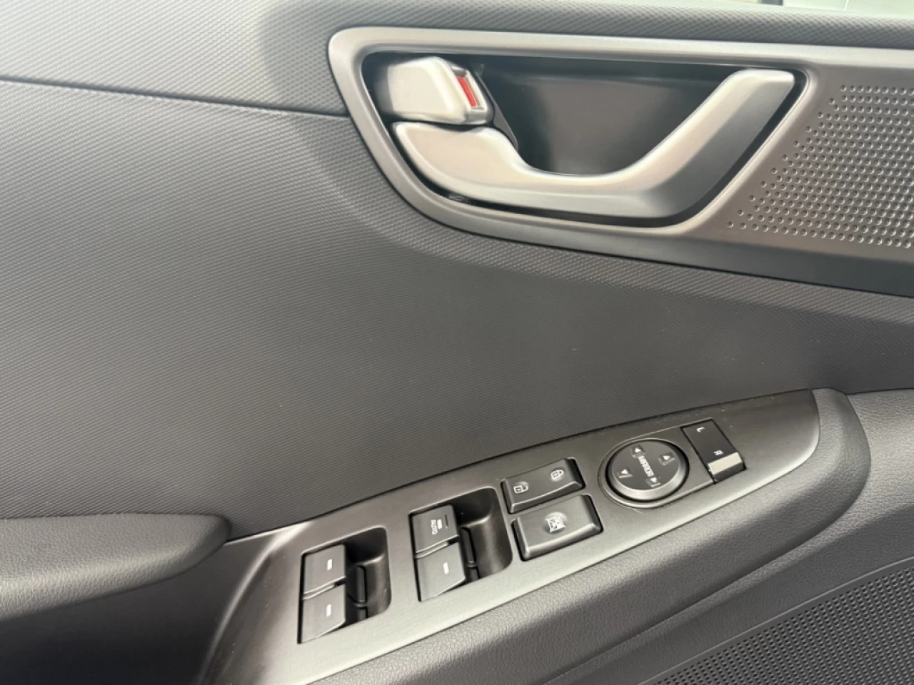 2020 Hyundai Ioniq PrivilÉgiÉ HYBRIDE APPLE CAR PLAY NAV **APPROUVÉE Image principale