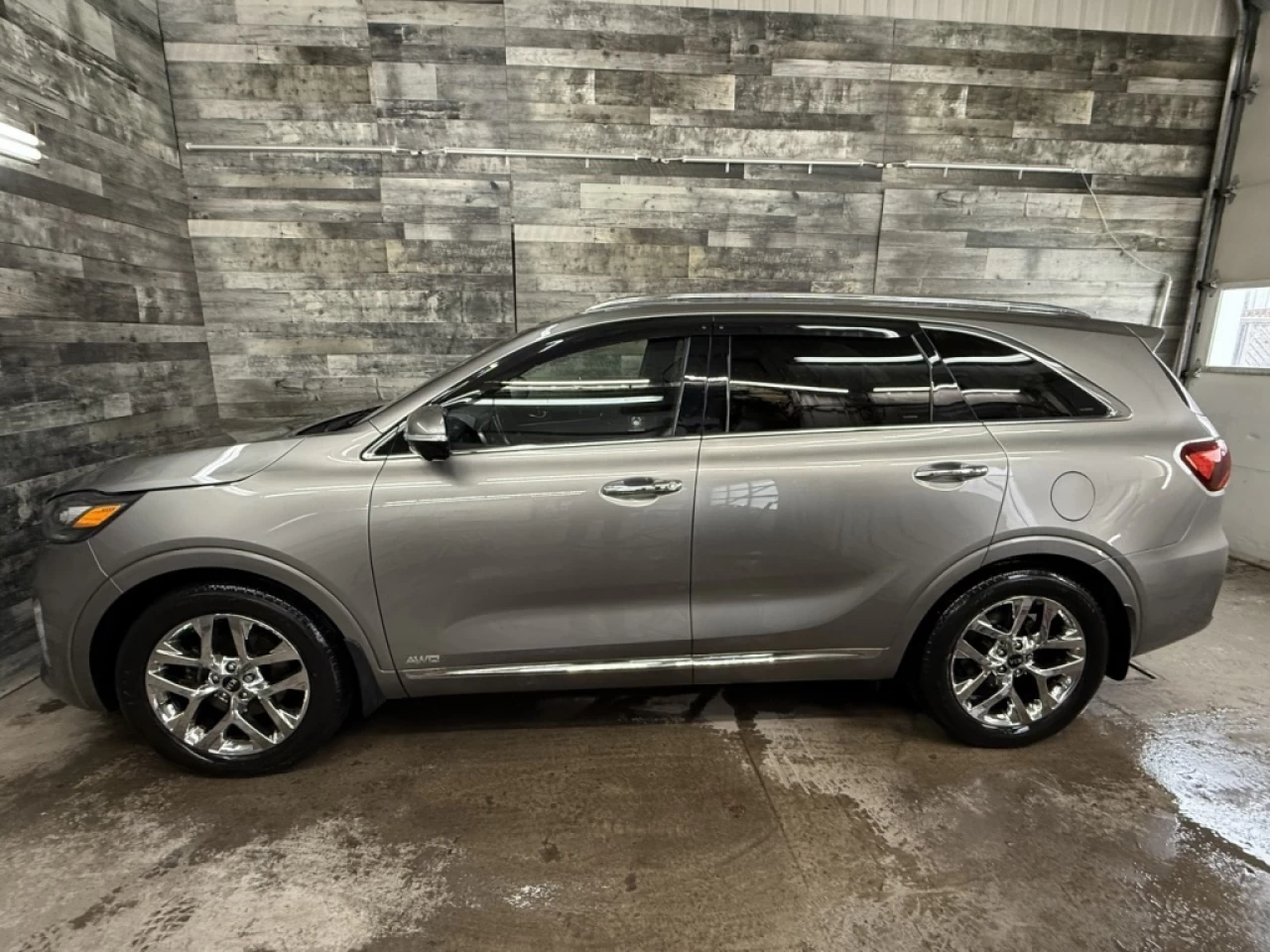 2019 Kia Sorento SXL Limited AWD CUIR TOIT NAV *APPROUVÉ À 99.9%** Image principale