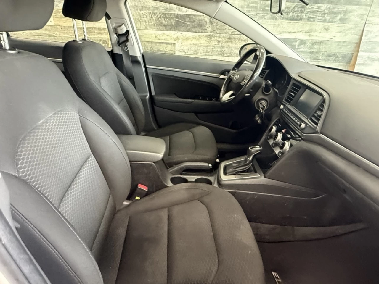 2019 Hyundai Elantra Preferred  Auto Bluetooth ** APPROUVÉ À ** 99.9% Image principale