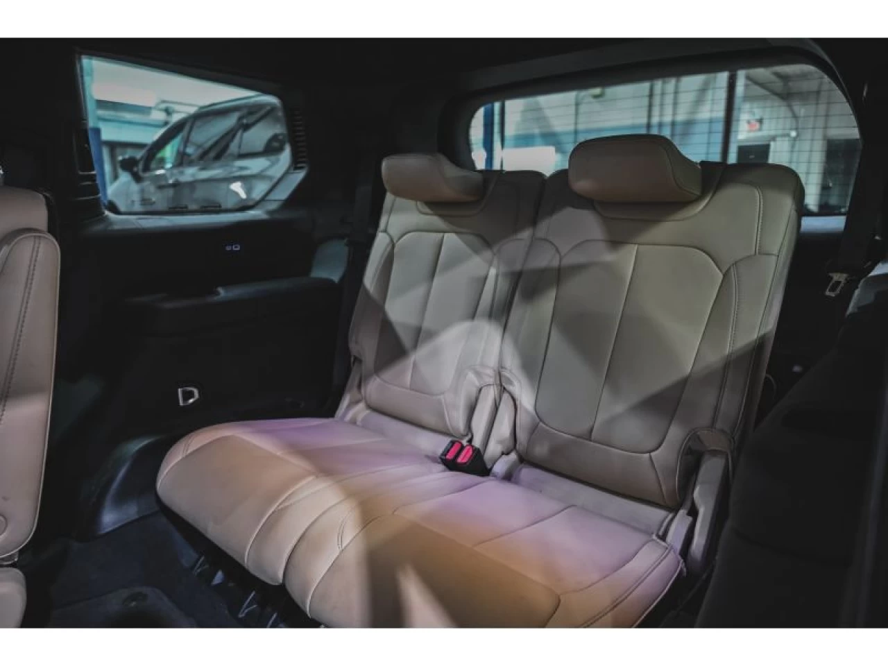 2023 Jeep Grand Cherokee L Limited 4x4 Image principale