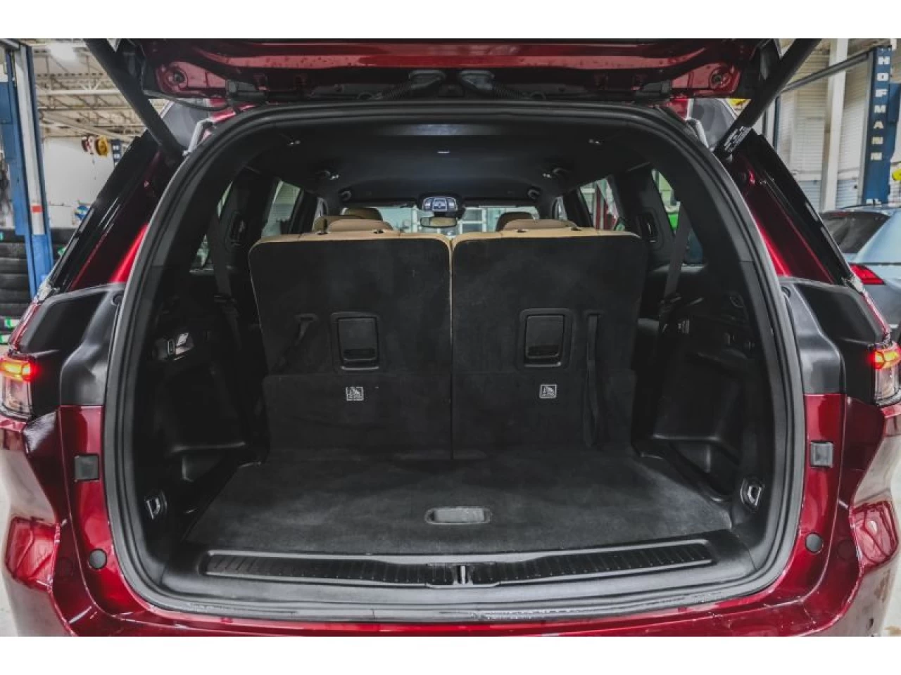 2023 Jeep Grand Cherokee L Limited 4x4 Image principale