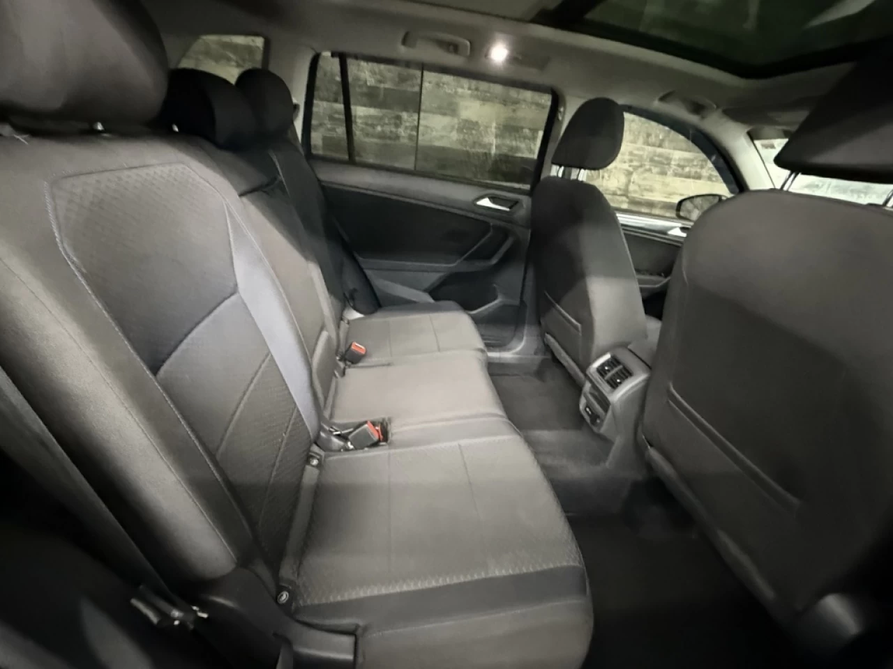 2021 Volkswagen Tiguan United AWD Toit Bluetooth **approuvÉe 99,9%** Image principale