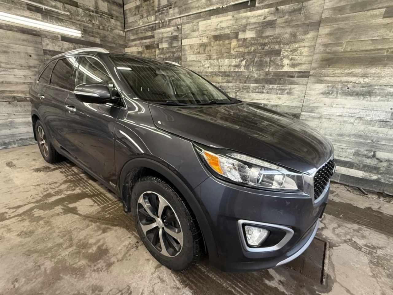 2018 Kia Sorento EX Turbo AWD CUIR **APPROUVÉ À 99.9%** Image principale