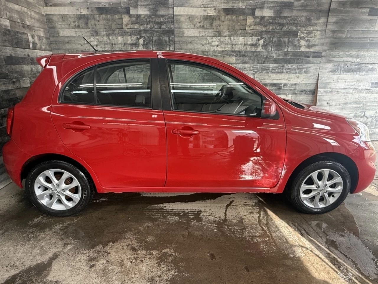 2018 Nissan Micra S AUTO BLUETOOTH MAGS **APPROUVÉ À 99.9%** Image principale