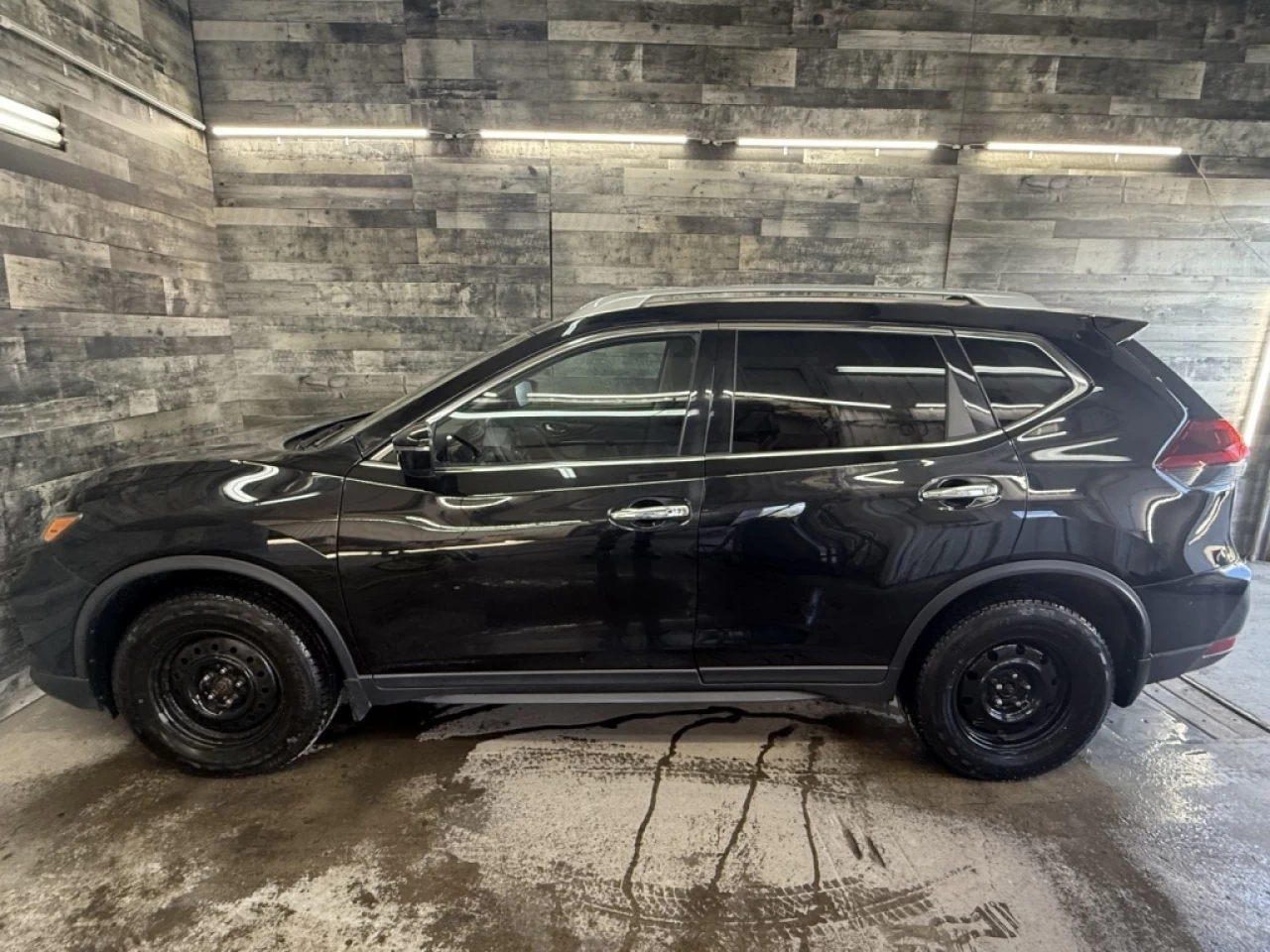 2019 Nissan Rogue SV AWD BLUETOOTH CAM DE RECUL **APPROUVÉ À 99.9%** Image principale