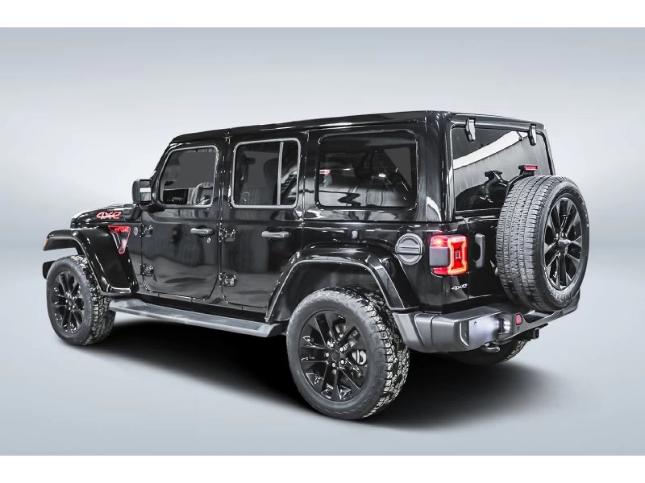 2021 Jeep Wrangler 4xe Unlimited Sahara GROUPE TEMPS FROID Image principale