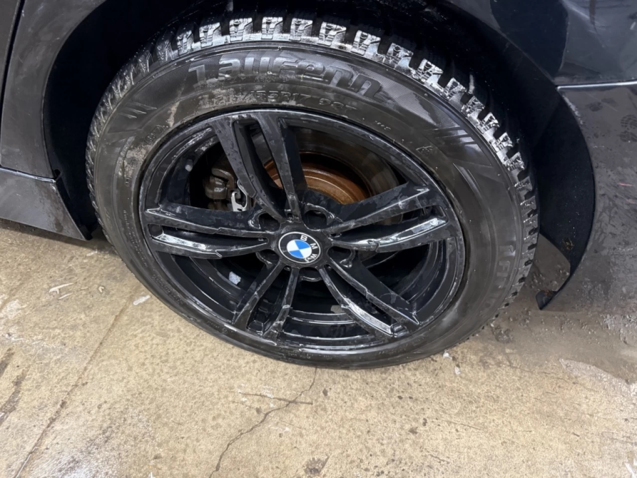 2017 BMW 3 Series 320i xDrive Awd Cuir Bluetooth**ApprouvÉe 99,9%** Image principale