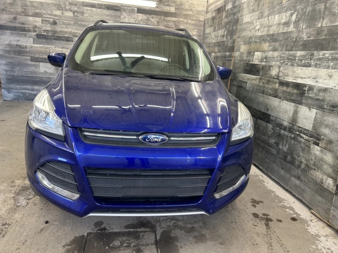 2015 Ford Escape SE CAM DE RECUL BLUETOOTH **APPROUVÉ À 99.9%** Image principale