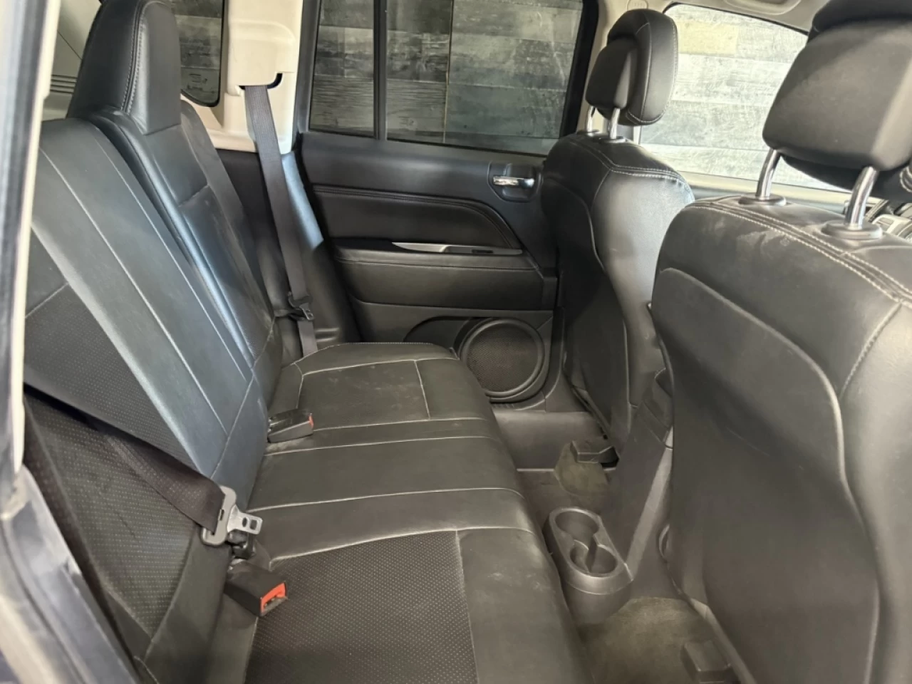 2017 Jeep Compass High Altidude AWD CUIR TOIT **APPROUVÉ À 99.9%** Image principale