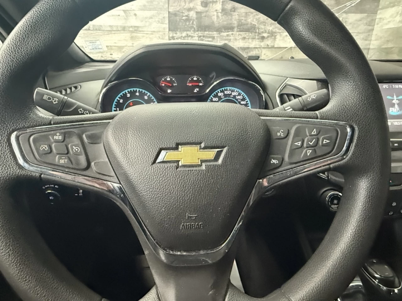 2017 Chevrolet Cruze LT AUTO CAM DE RECUL **APPOROUVÉ À 99.9%** Image principale