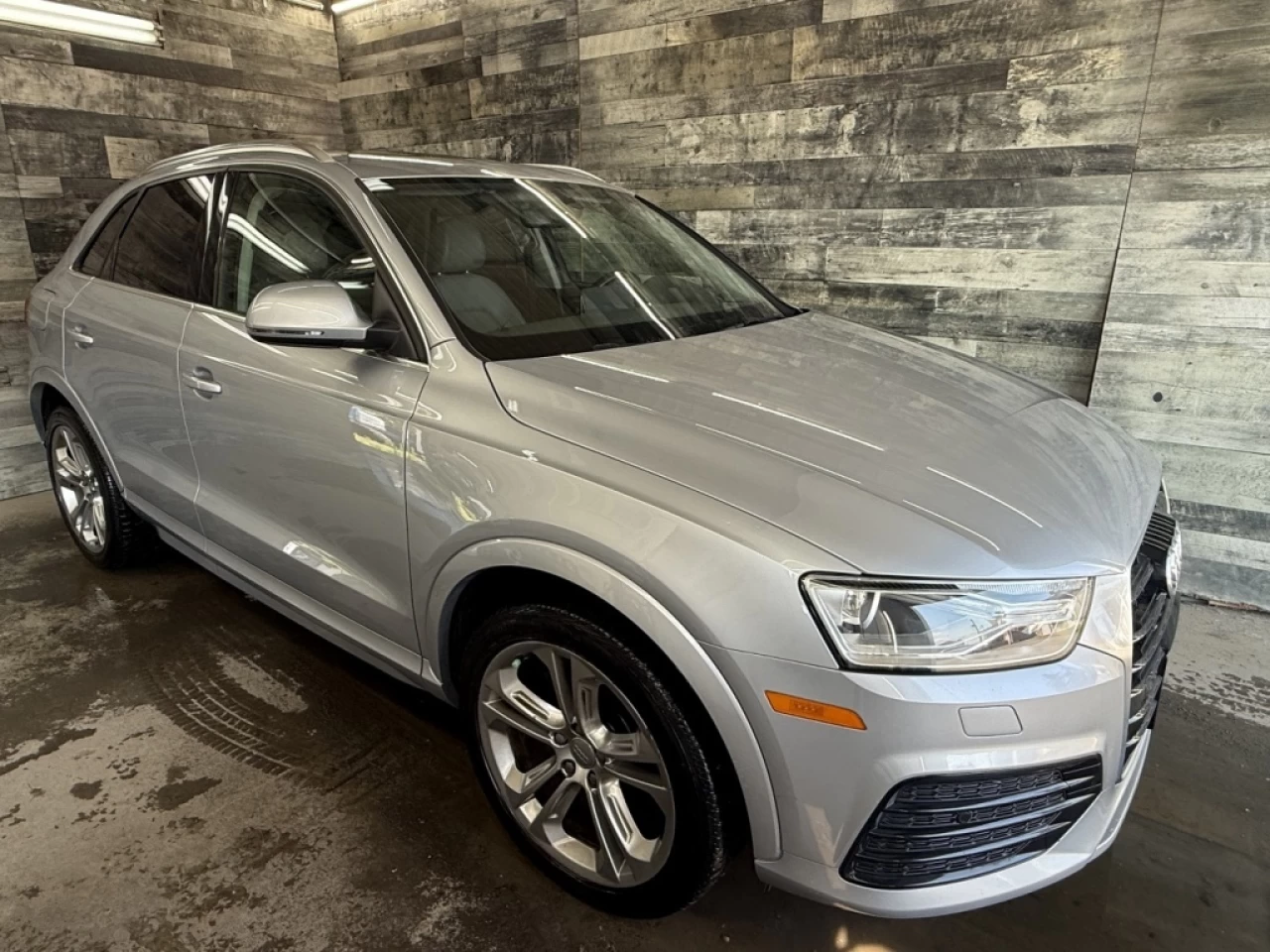 2018 Audi Q3 Progressiv Image principale