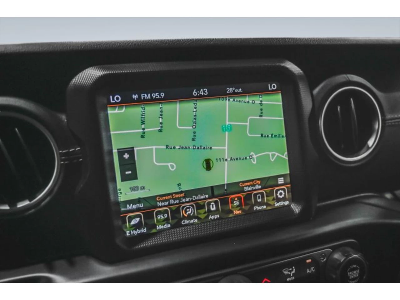 2021 Jeep Wrangler 4XE Unlimited Sahara 4x4 Image principale