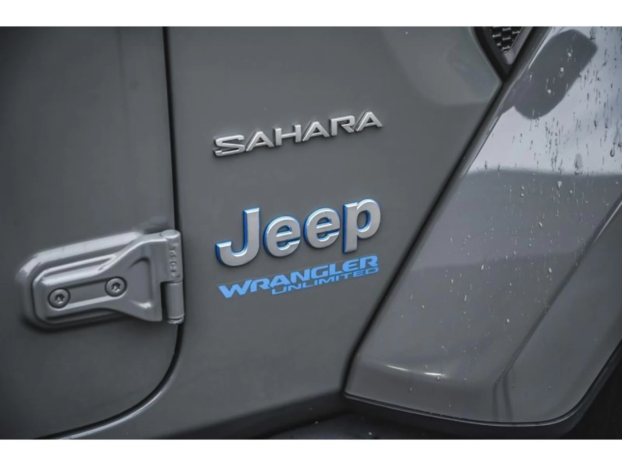 2022 Jeep Wrangler 4xe Unlimited Sahara 4x4 hybride Image principale