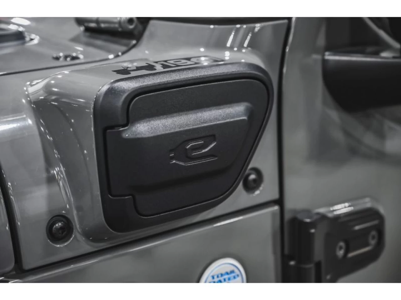 2022 Jeep Wrangler 4XE Unlimited Sahara 4x4 Image principale