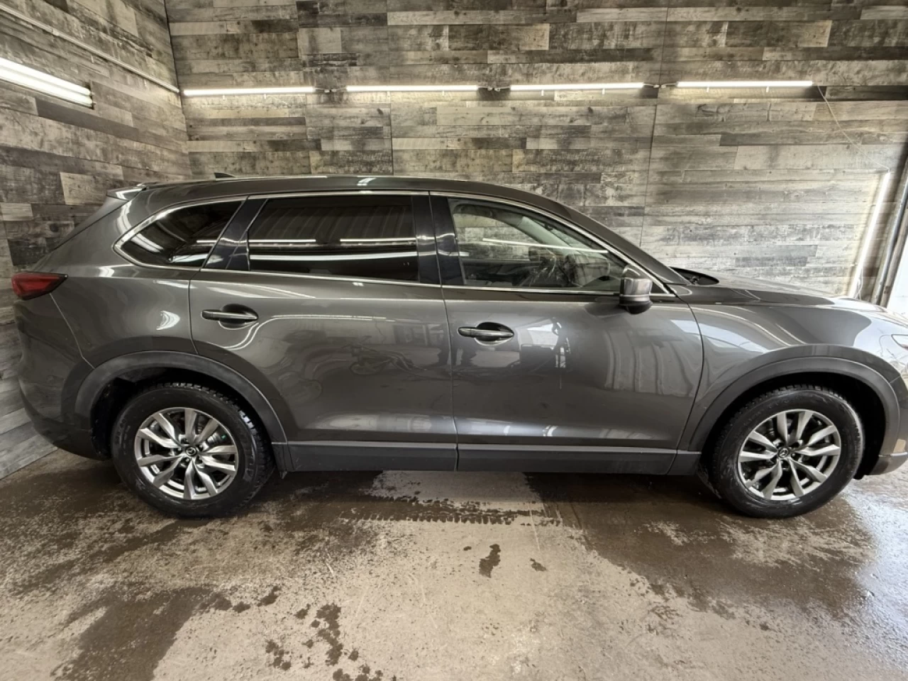2017 Mazda CX-9 GS-L  AWD TOIT NAV CUIR **APPROUVÉ À 99.9%** Main Image