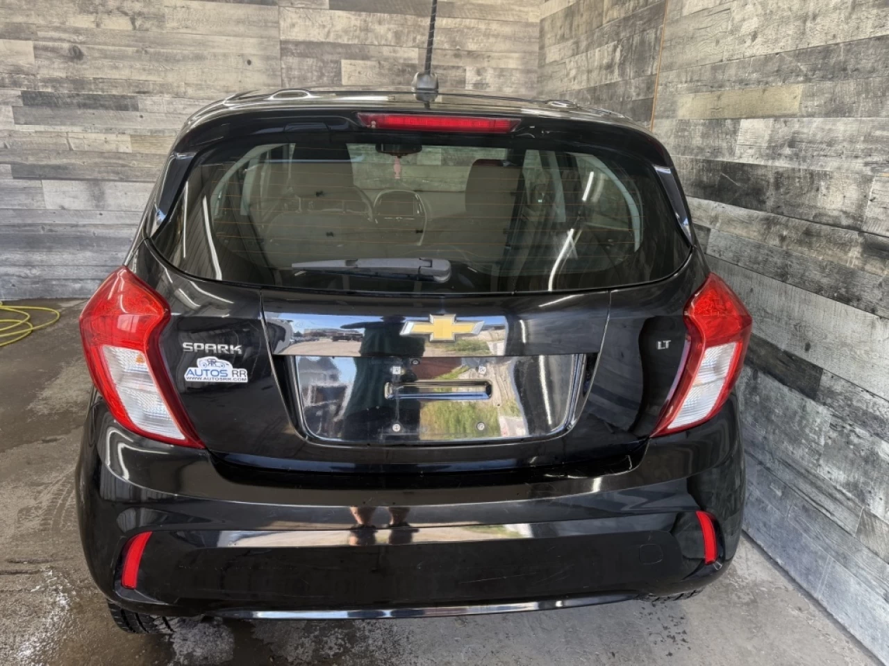 2017 Chevrolet Spark LT AUTO BLUETOOTH MAGS **APPROUVÉ À 99.9%** Image principale