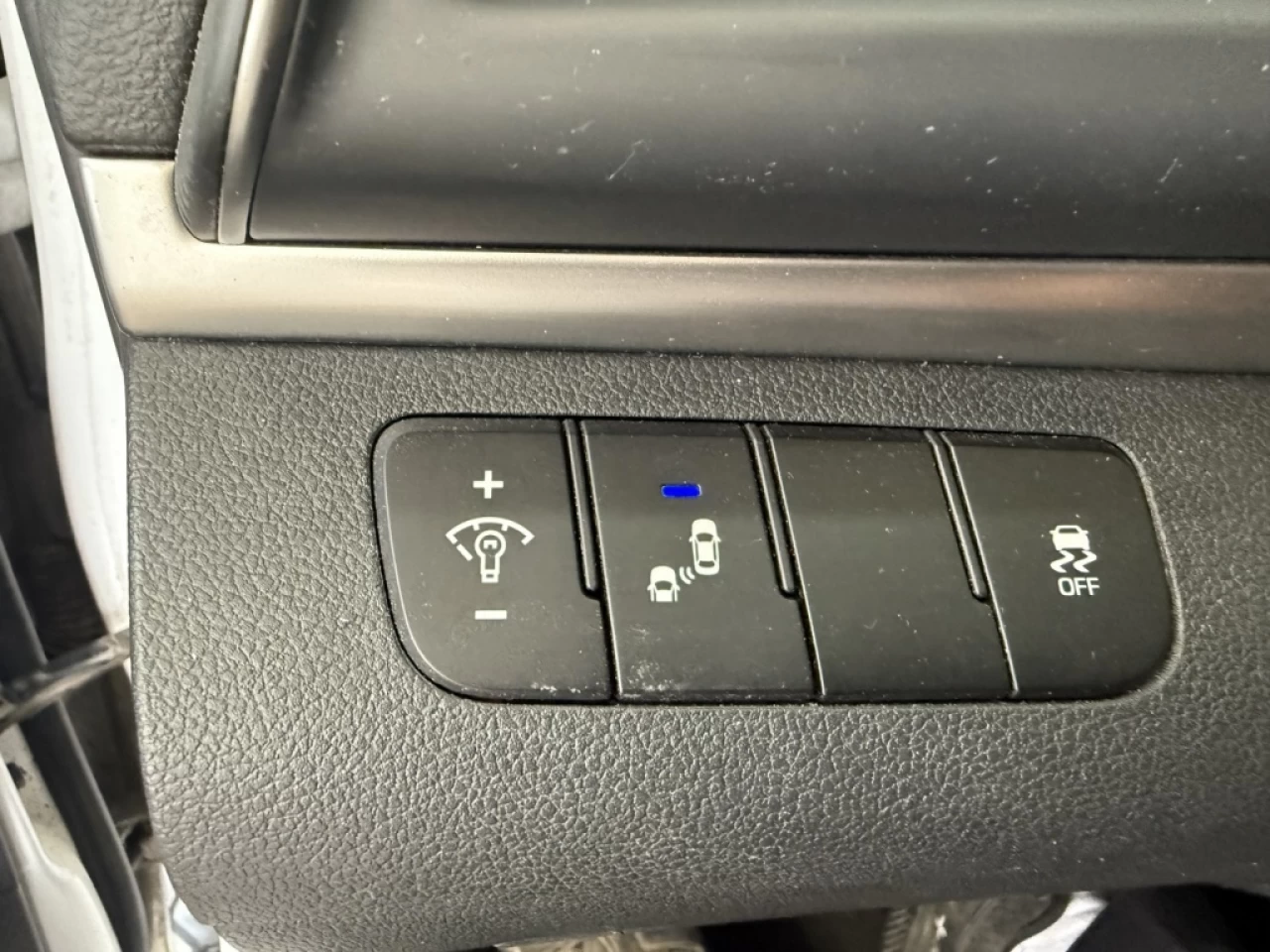 2019 Hyundai Elantra Preferred  Auto Bluetooth ** APPROUVÉ À ** 99.9% Image principale