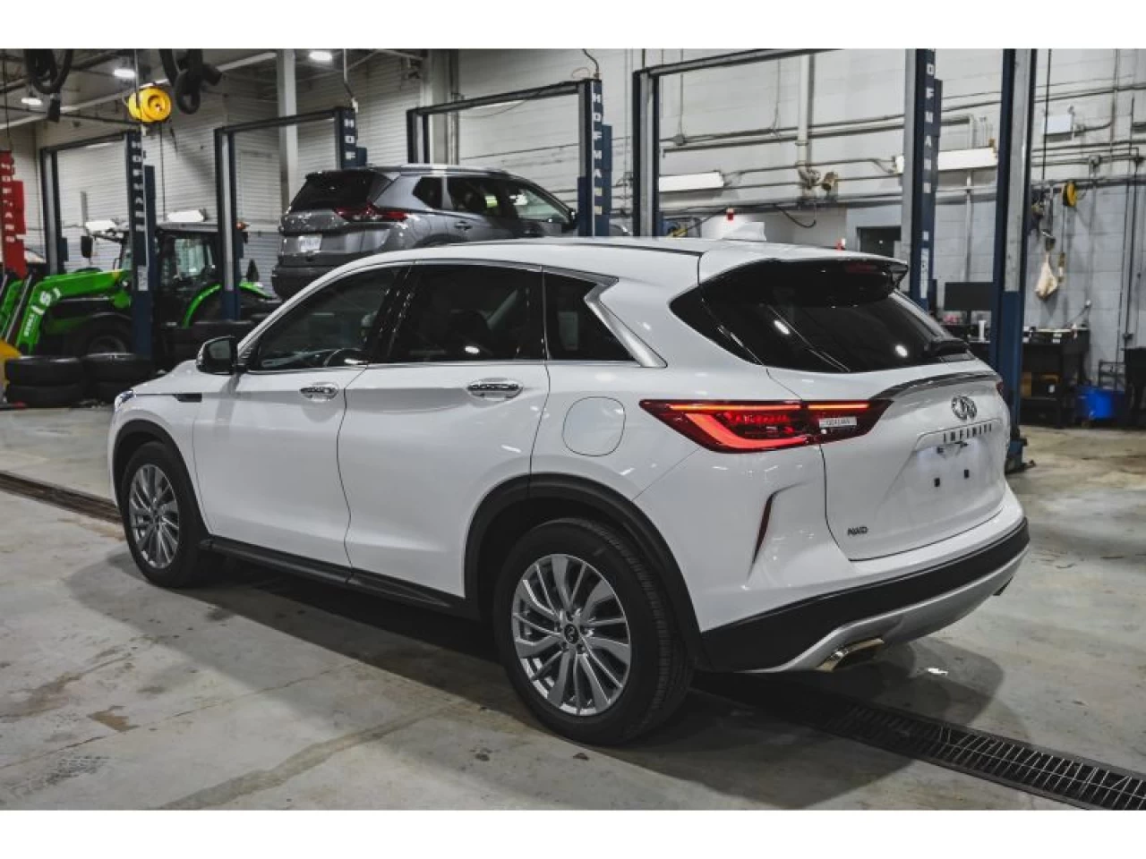 2024 Infiniti QX50 PURE AWD Main Image