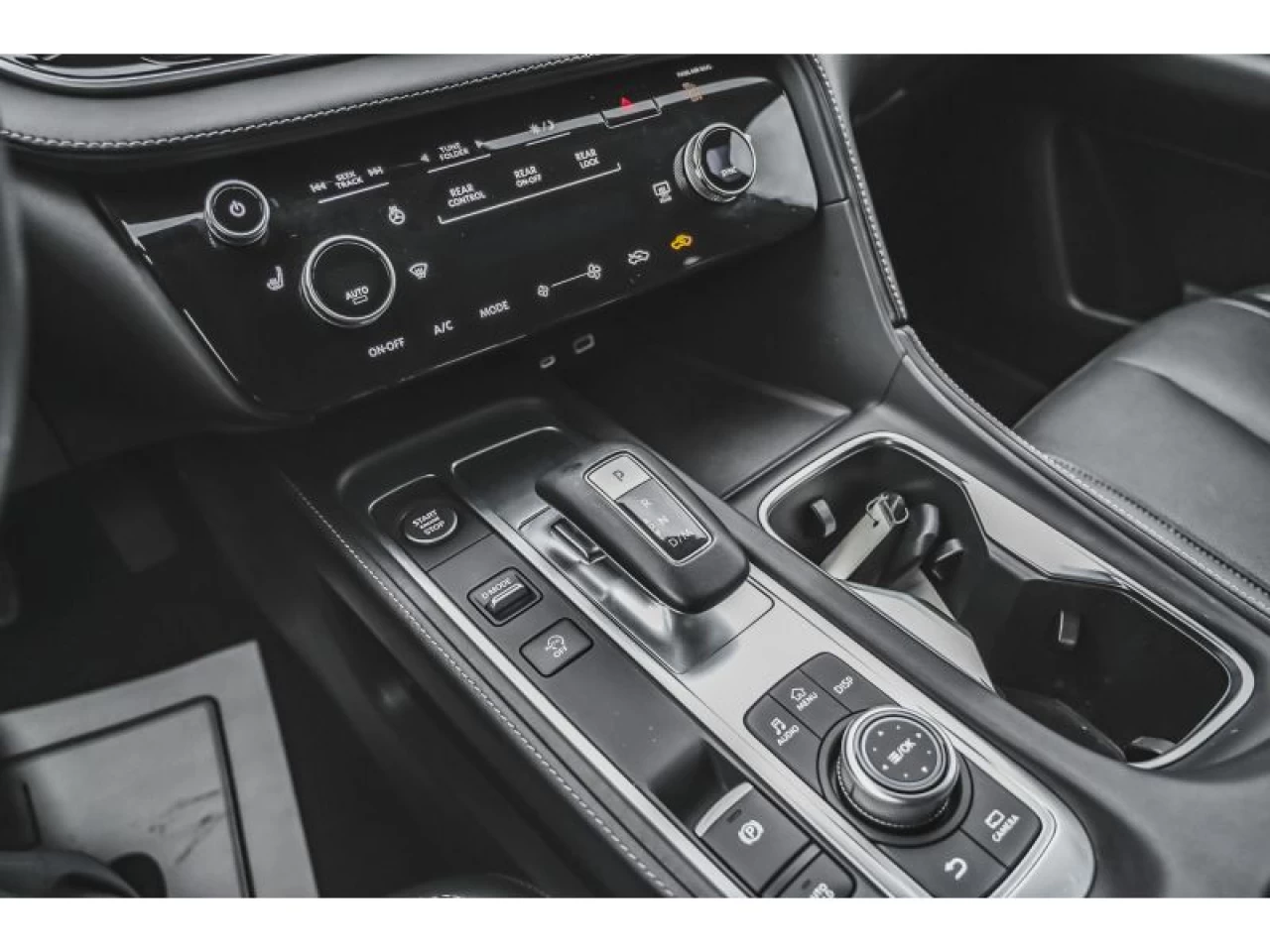 2024 Infiniti QX60 PURE AWD Image principale