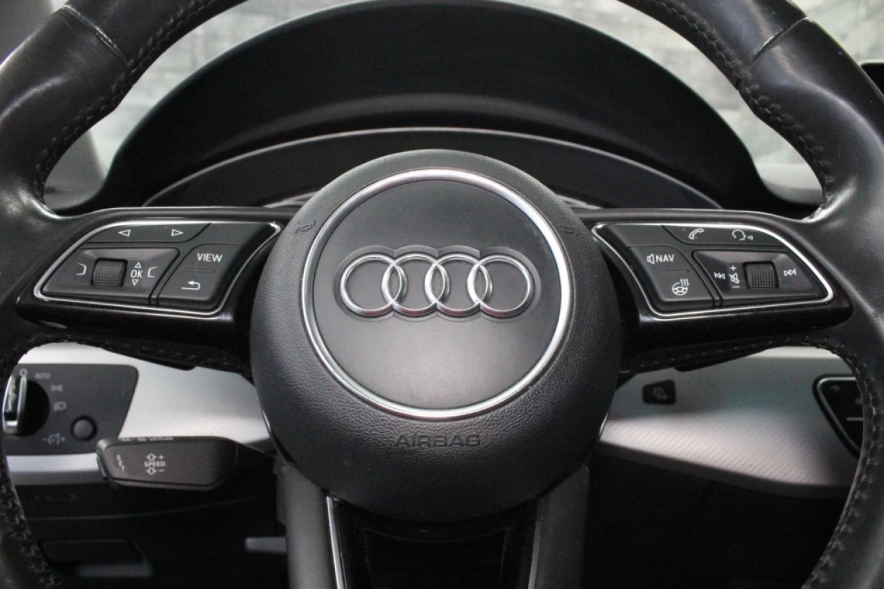 2017 Audi A4 Progressiv Awd Cuir Toit **ApprouvÉ À 99.9%** Image principale