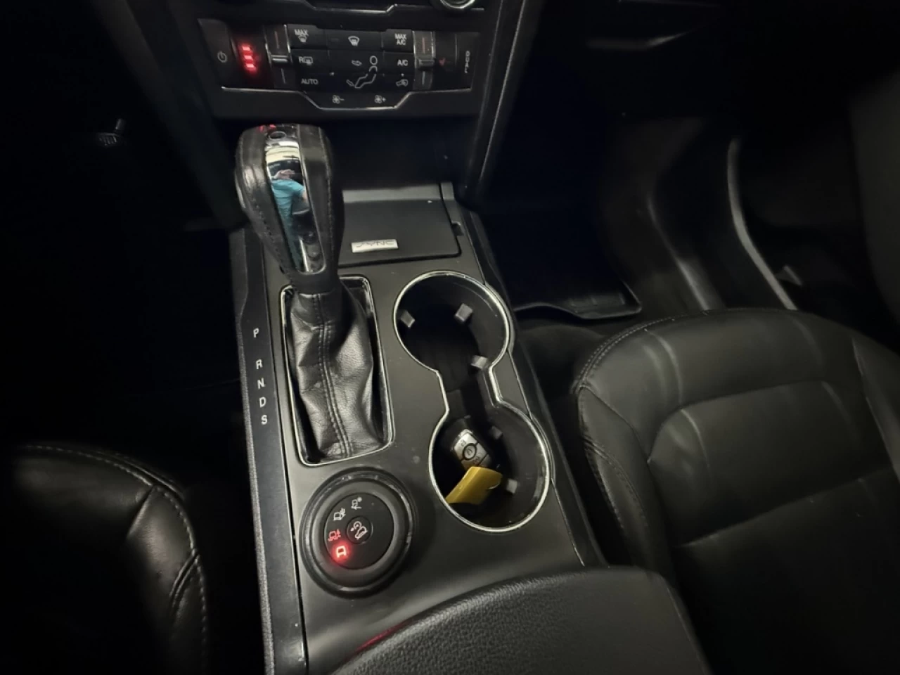 2018 Ford Explorer XLT Awd Toit Cuir bluetooth **ApprouvÉe 99,9%** Image principale