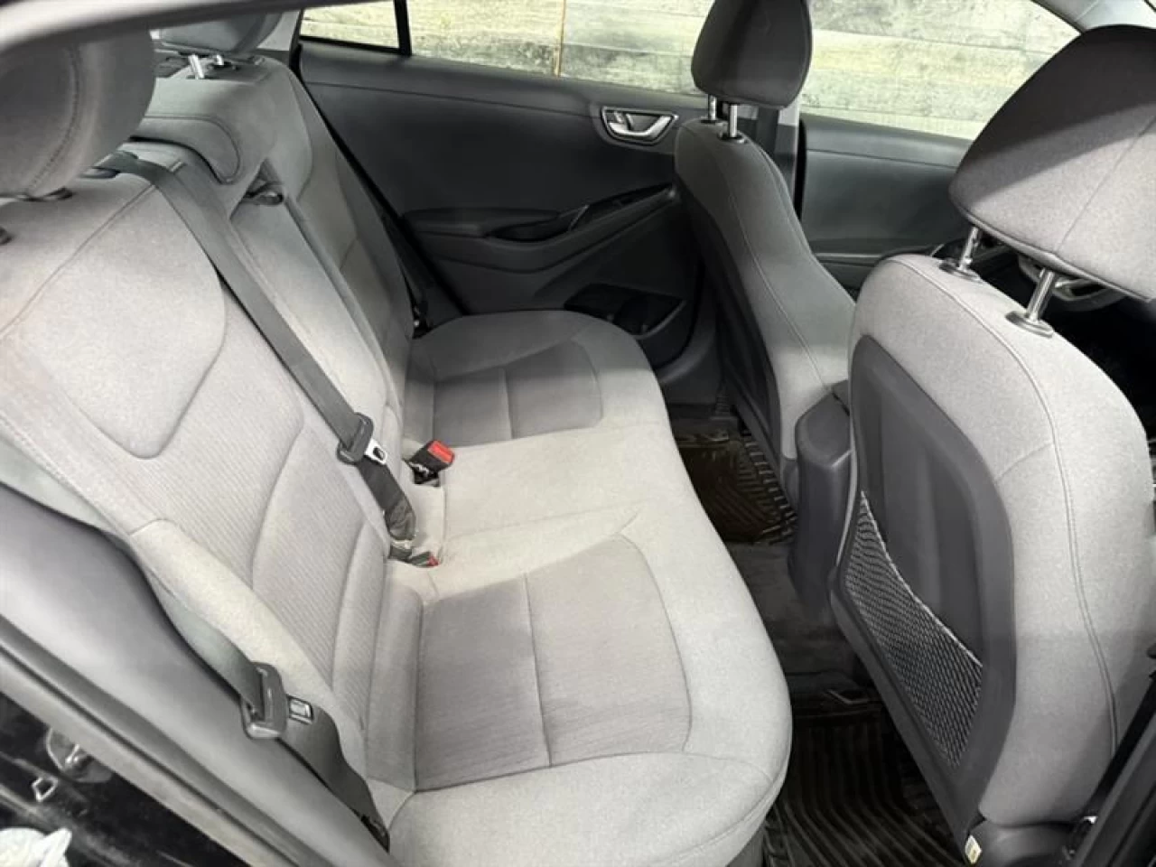 2020 Hyundai Ioniq hybride rechargeable PrivilÉgiÉ HYBRID PLUG-IN NAV ** APPROUVÉ À 99.9% Image principale