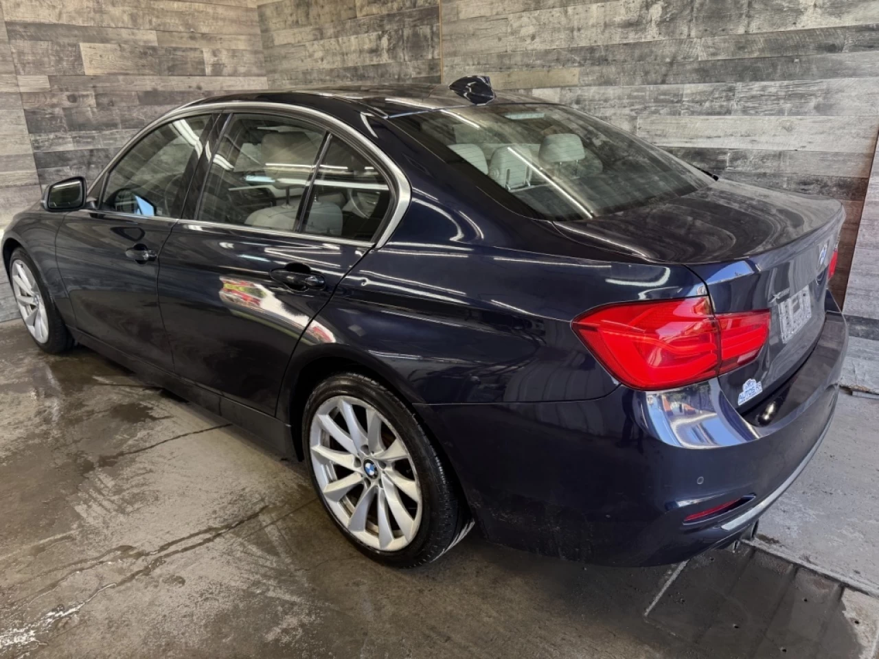 2016 BMW 3 Series 328i xDrive AWD TOIT Image principale