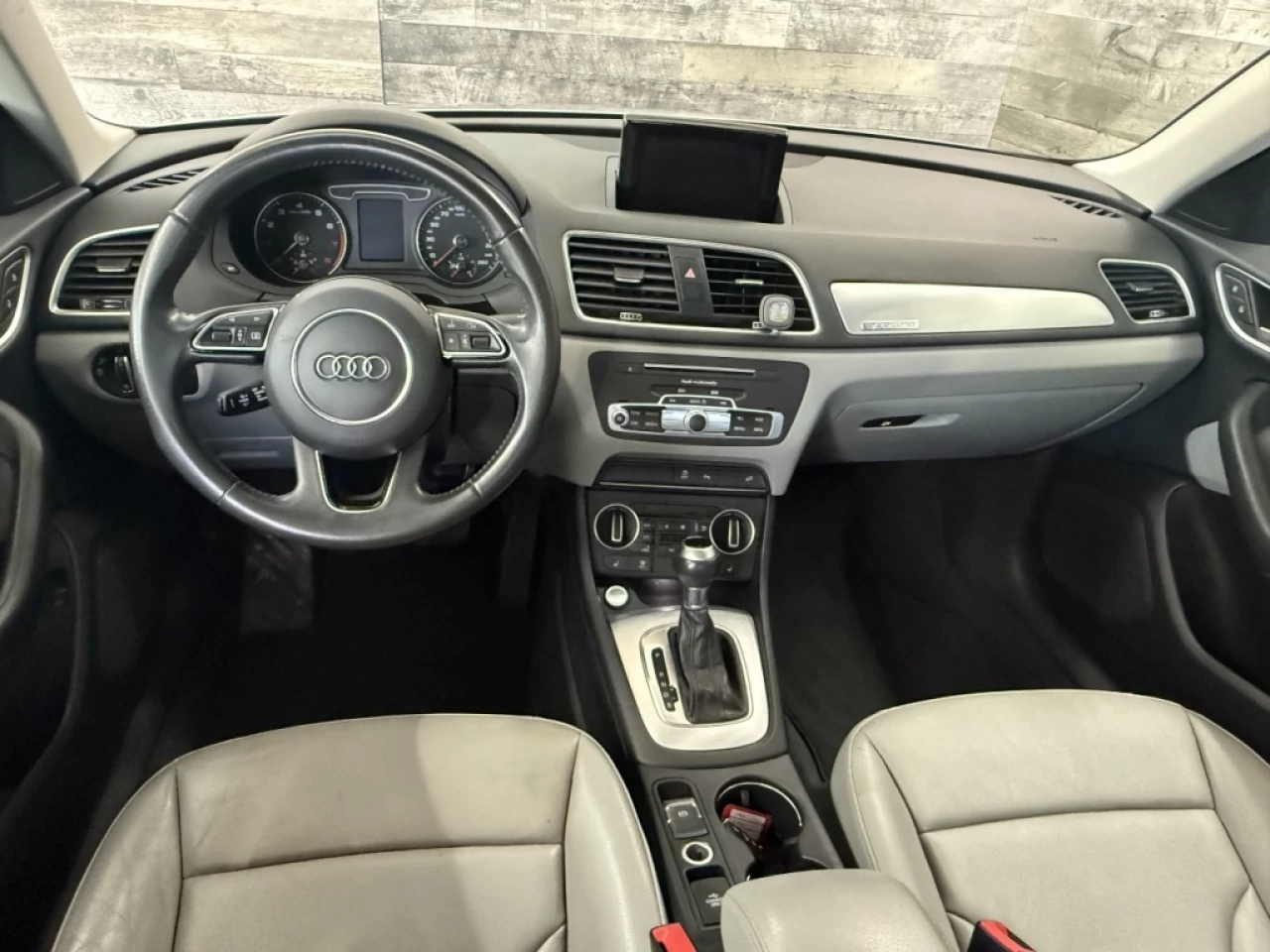 2018 Audi Q3 Progressiv Main Image