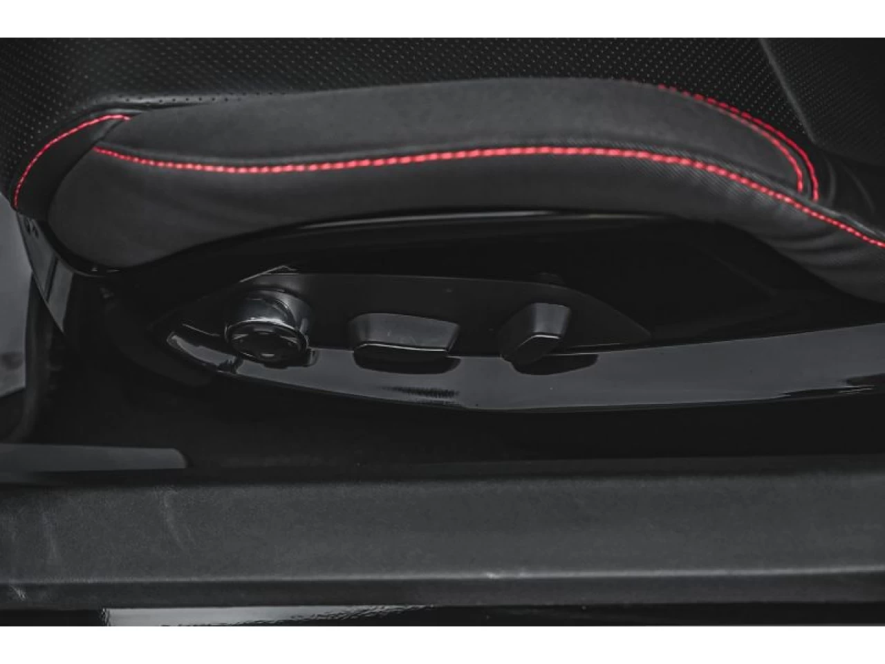 2021 Chevrolet Corvette 2dr Stingray Cpe w/3LT Image principale