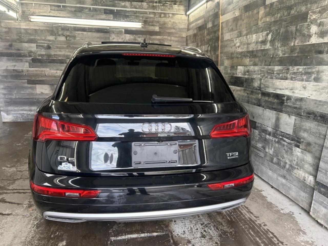 2018 Audi Q5 Progressiv AWD CUIR NAV TOIT PANO **APPROUVÉ À 99. Main Image