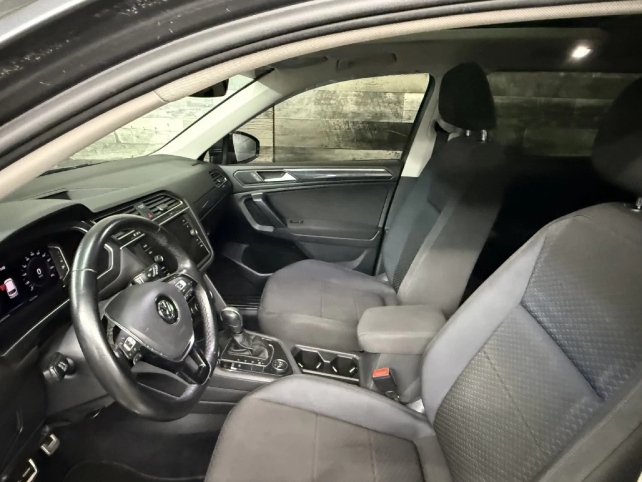 2021 Volkswagen Tiguan United AWD Toit Bluetooth **approuvÉe 99,9%** Image principale