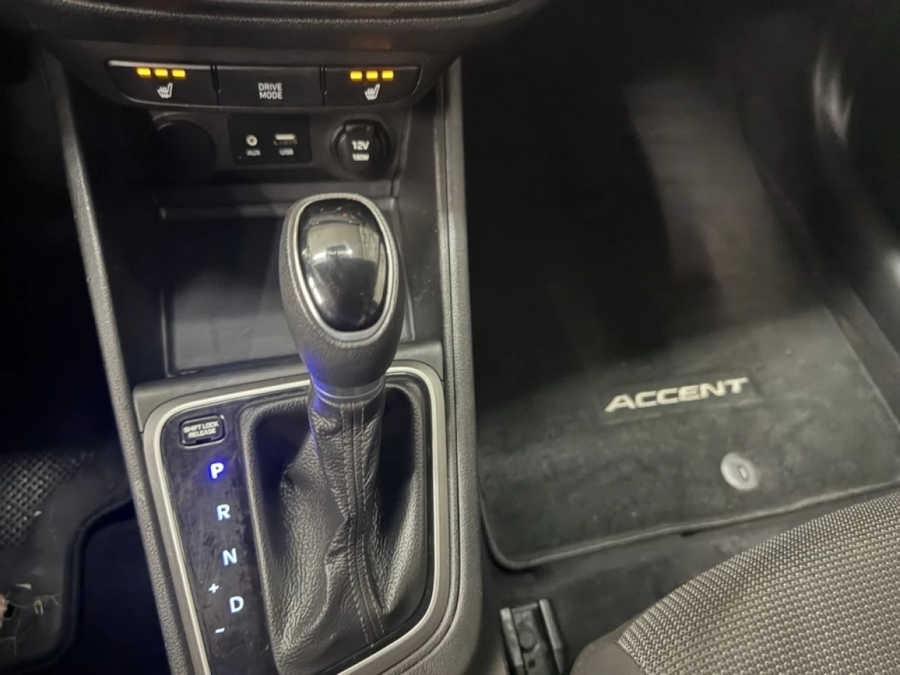 2019 Hyundai Accent PrivilÉgiÉ AUTO BLUETOOTH MAGS **APPROUVÉ À 99.9%* Image principale