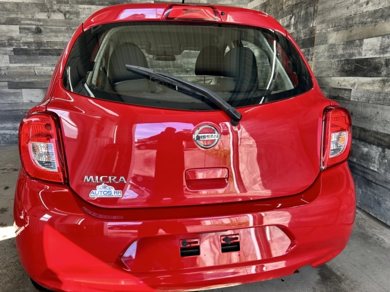2017 Nissan Micra S AUTO A/C BLUETOOTH **APPROUVÉE 99,9%** Image principale
