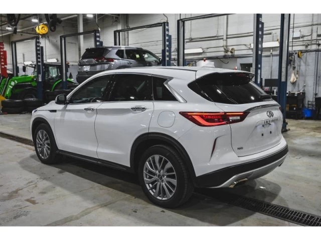 Infiniti QX50 PURE AWD 2024