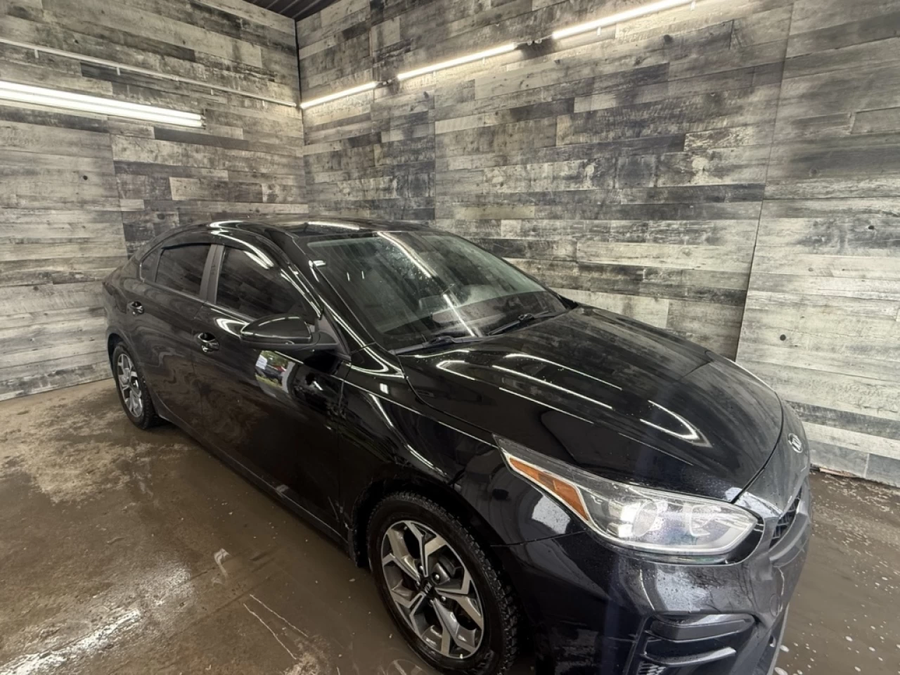 2020 Kia Forte EX AUTO CAM DE RECUL BLUETOOTH **APPROUVÉ À 99.9%* Image principale