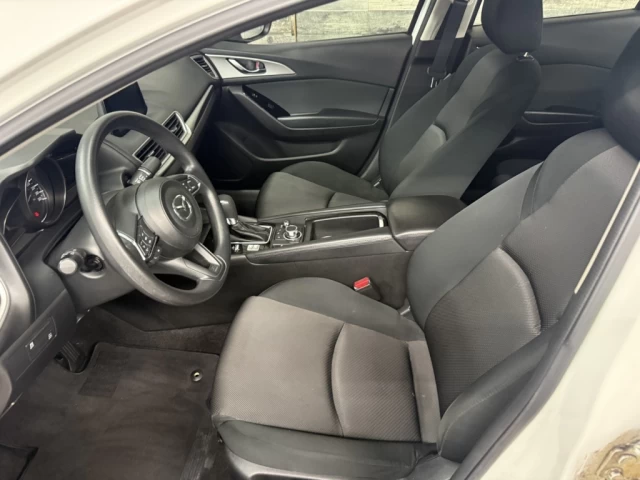 Mazda Mazda3 GX AUTO CAM DE RECUL ** APPROUVÉ À 99.9% ** 2017