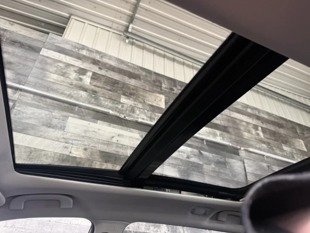 Nissan Rogue SV AWD TOIT PANO CAM DE RECUL** APPROUVÉ À 99.9% * 2019